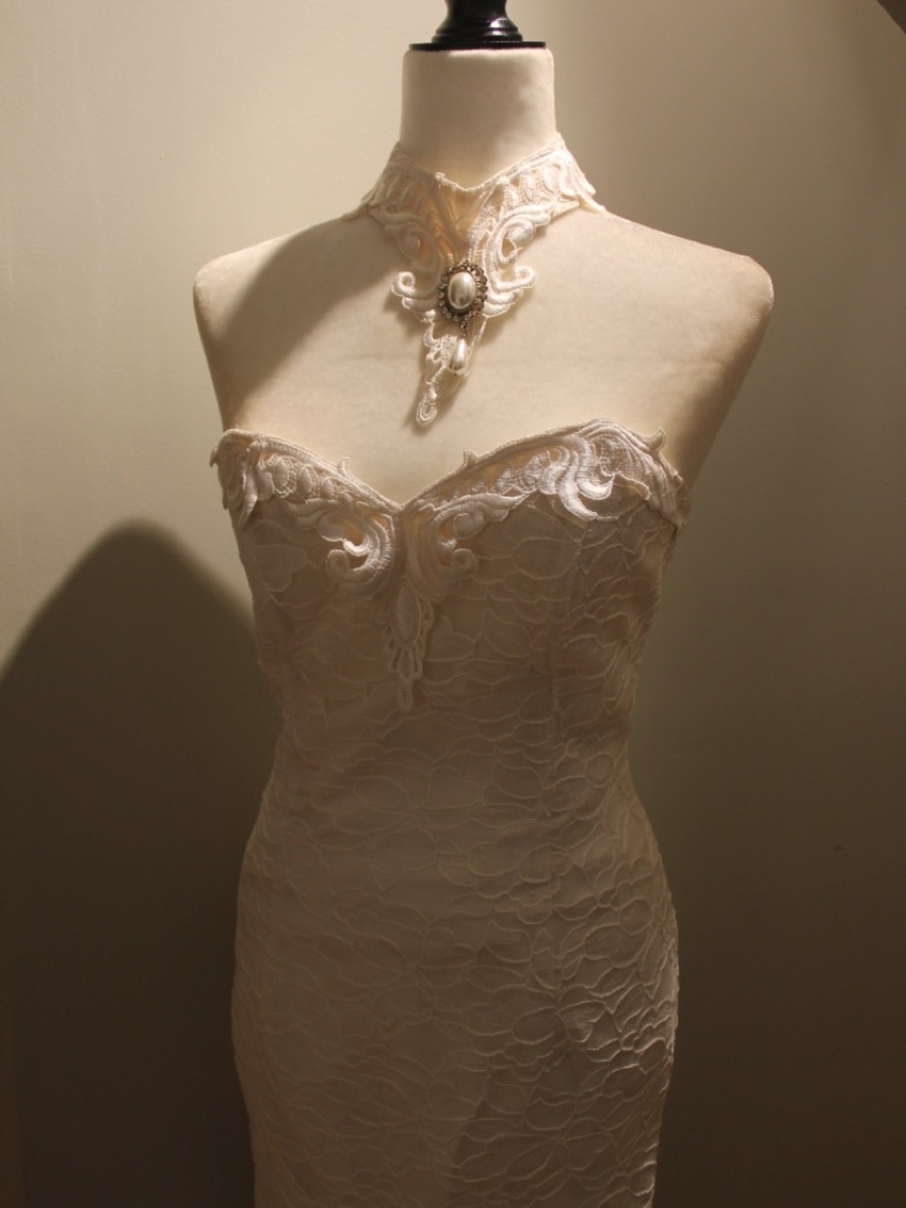 Roberta Bridal Strapless Lace Dress in White